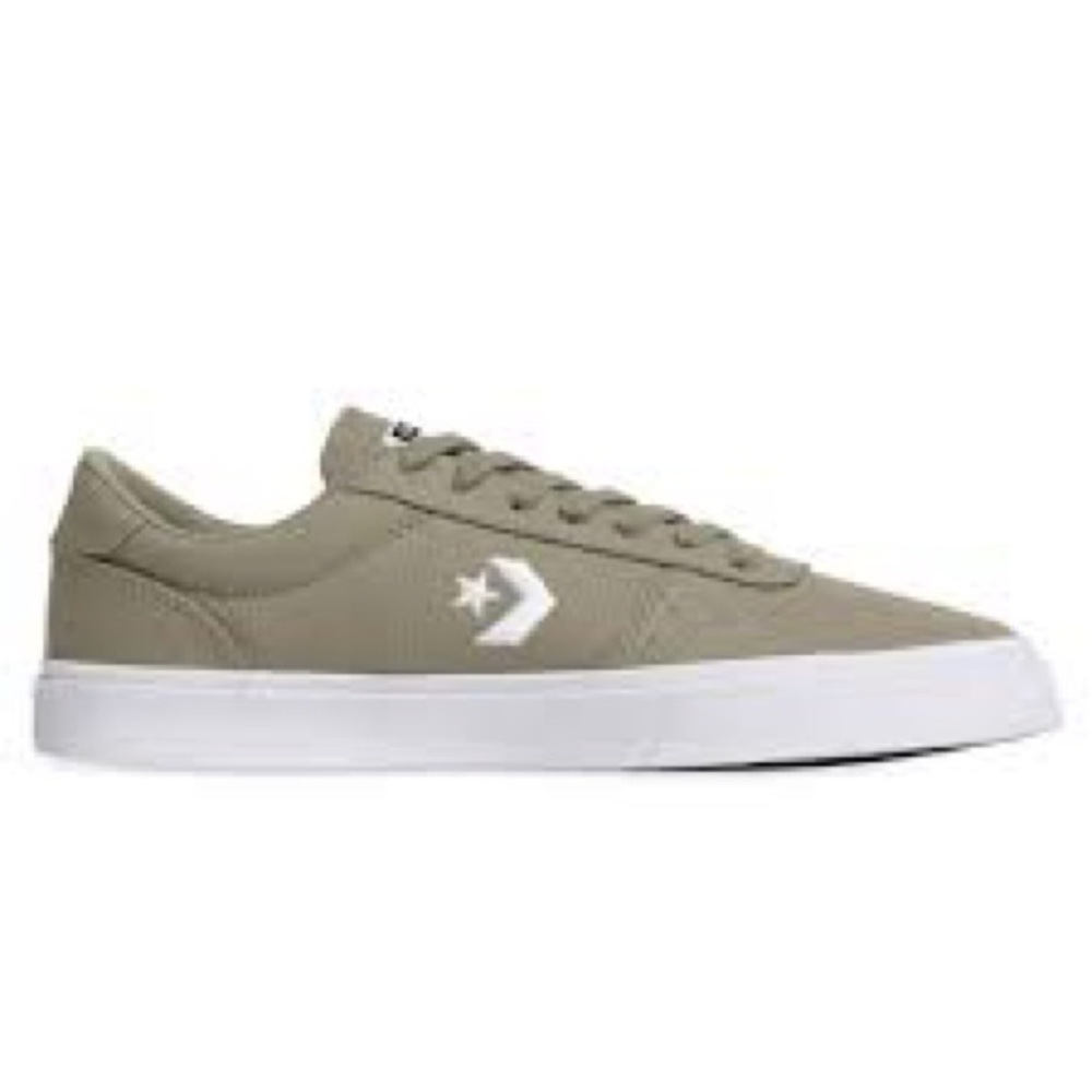 Converse Boulevard Canvas Casual
Shoes W10.5 M9